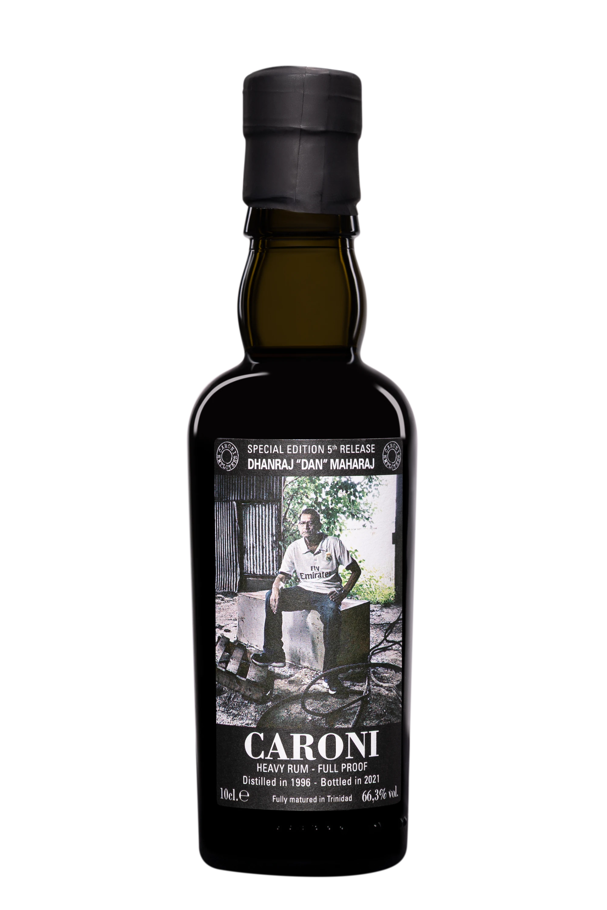 Vélier - Molasses Trinidadian Rhum "25 Ans Caroni - Dhanraj Dan Maharaj Employees 5th Release - Release 2021" Brun 1996 66.30° Giftbox, 10cl