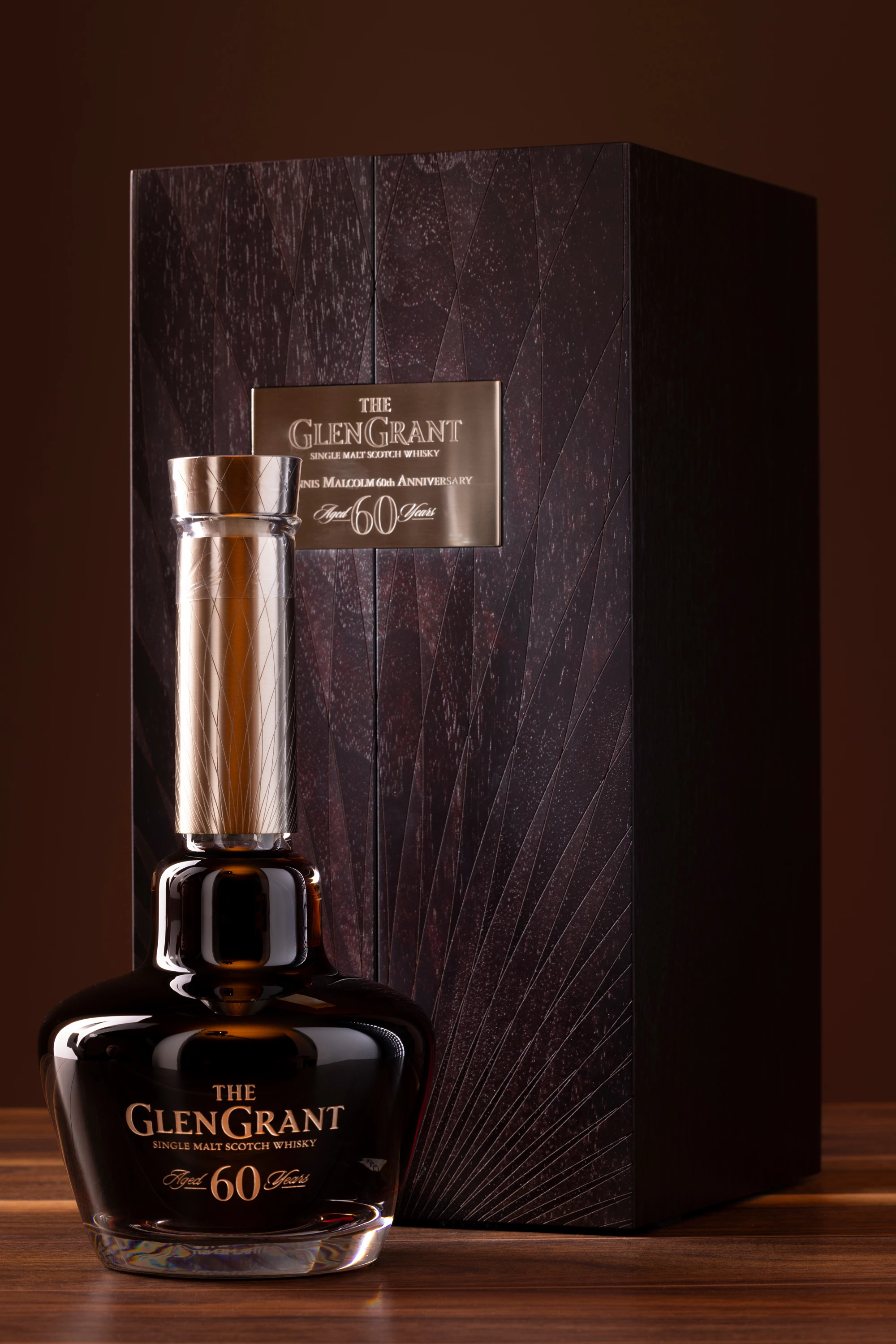 Glen Grant - Single Malt Scotch Whisky "60 Ans - Dennis Malcolm 60th Anniversary" 52.8° Giftbox, 70cl