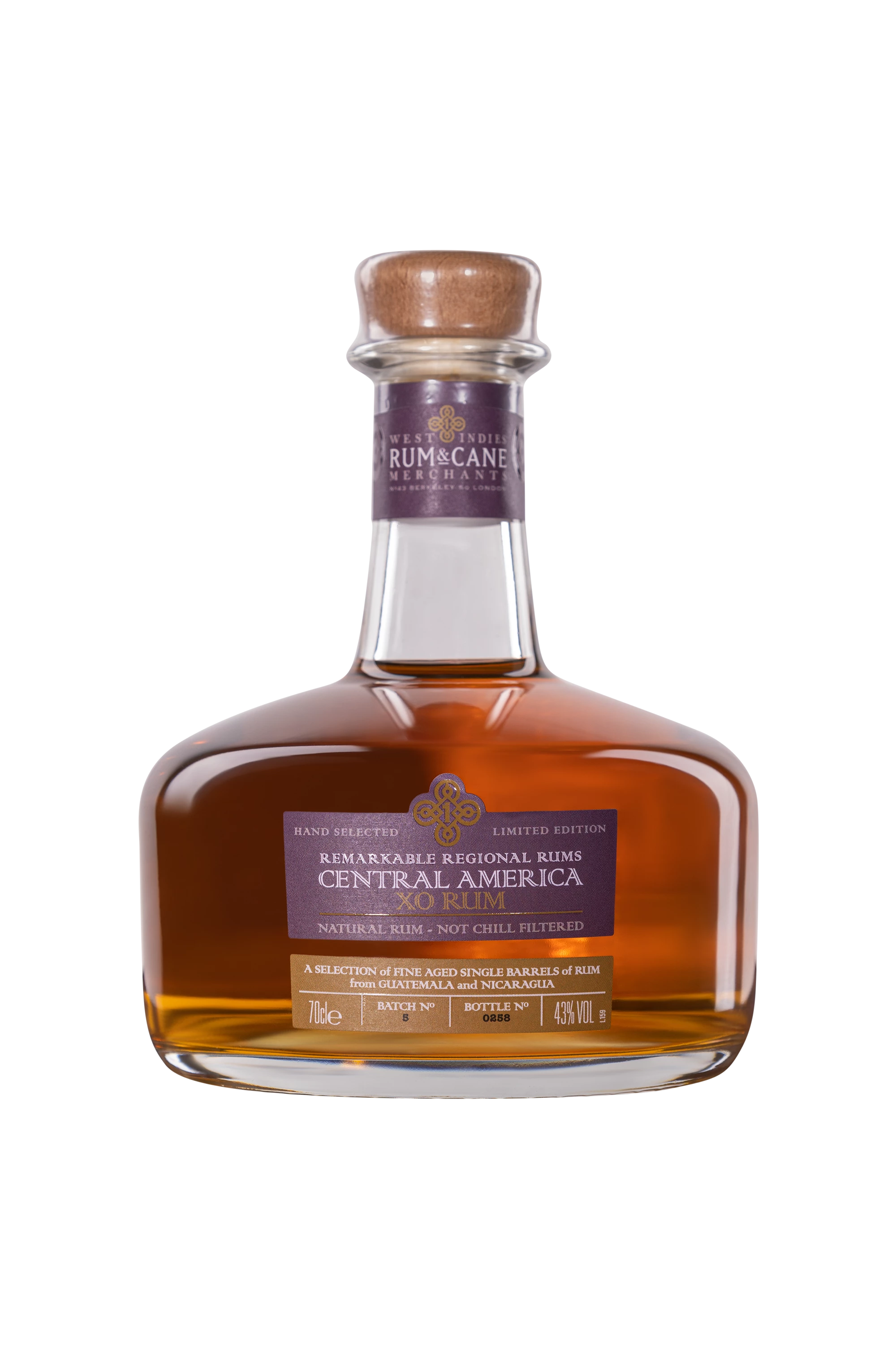 Rum & Cane - Molasses Rhum "XO Central America" Brun 43° Giftbox, 70cl