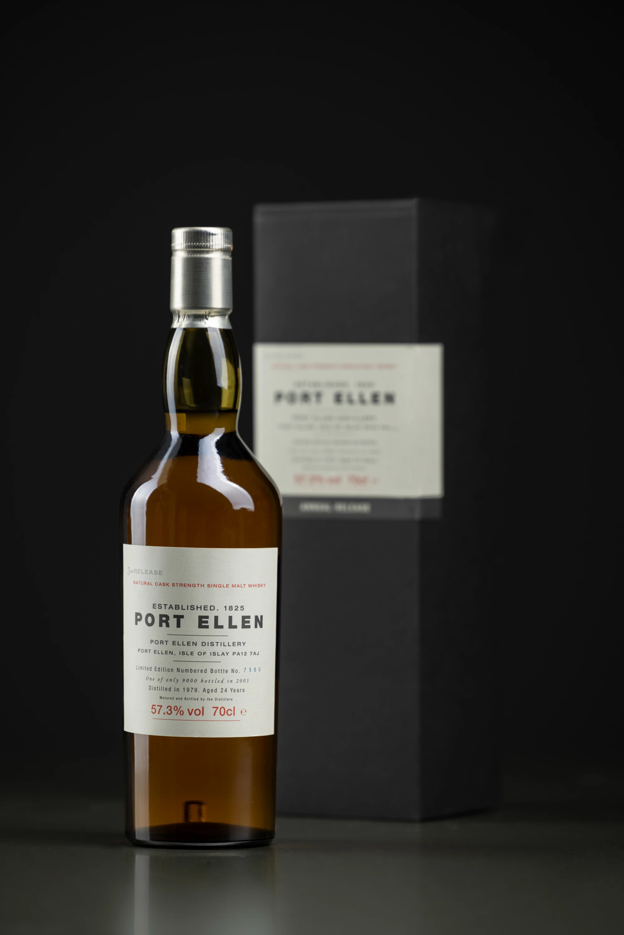 Port Ellen - Single Malt Scotch Whisky "24 Ans - 3rd Release" 1979 57.30° Giftbox, 70cl